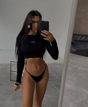 🌟 Я живу в Москве, 💖 где мои нежные прикосновения и страстные умения сведут тебя с ума. 🔥 Я могу предложить тебе широкий спектр услуг - от классического секса до экспериментов в постели. 😈 Мои фото доказывают, что я настоящая красотка, способная подарить максимум удовольствия. 💋 Обращайся ко мне, и я сделаю так, чтобы наша встреча была незабываемой. 💫 У меня есть отличные отзывы, подтверждающие мою профессиональность и качество услуг. Не упускай шанс испытать настоящее блаженство со мной. 🌹 Набери мой номер и окунись в мир наслаждения! 💫😉 Полина